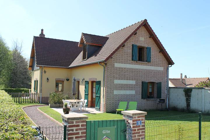 Gîte pour 4 personnes, avec jardin et terrasse, animaux acceptés