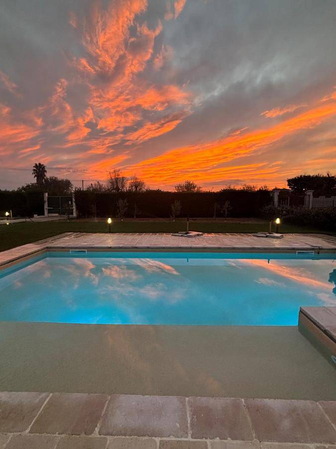 Villa per 6 persone, con Terrazza e Giardino nonché Piscina a Oria