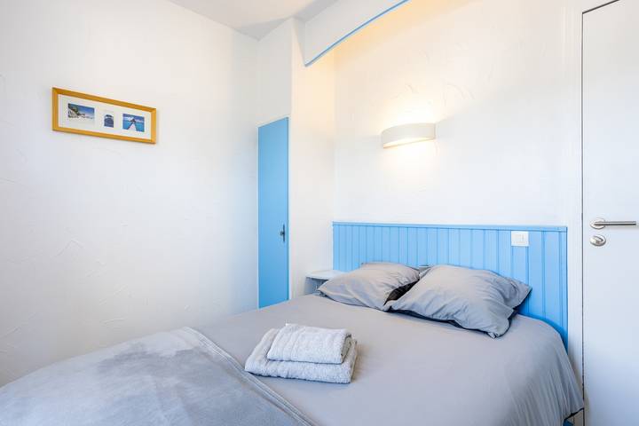 Zimmer 'N°06' mit WLAN in Chantonnay, La Roche-sur-Yon und Umgebung