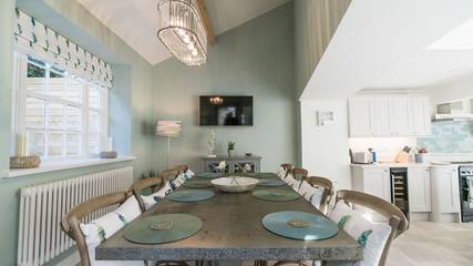 Cottage for 8 People in Beaumaris, Isle of Anglesey, Photo 2