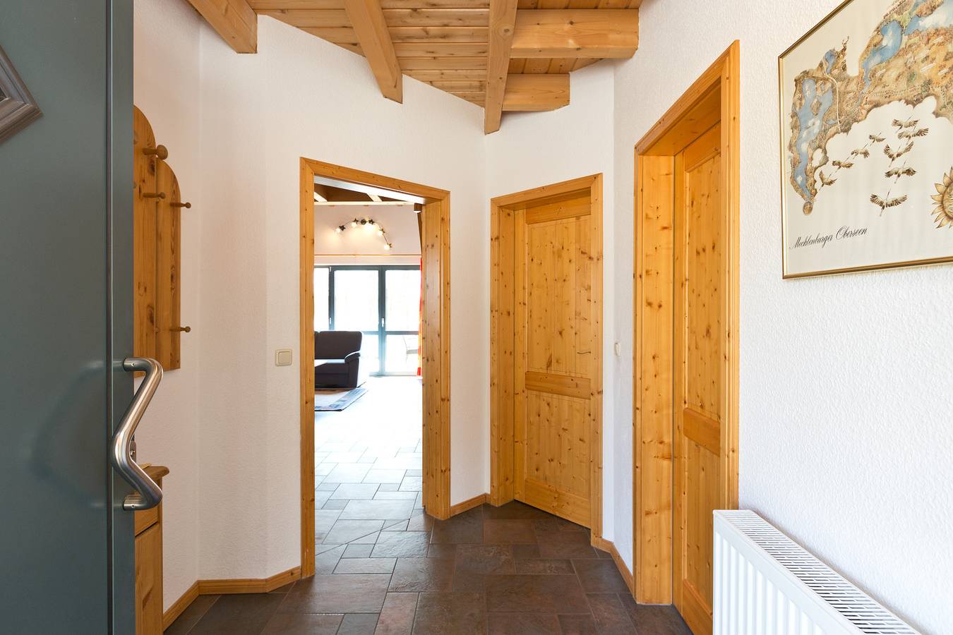 Ganze Wohnung, Ferienwohnung 'Maribell Appartement' mit Seeblick,Ruderboot, Balkon und Wlan in Jabel, Mecklenburgische Seenplatte