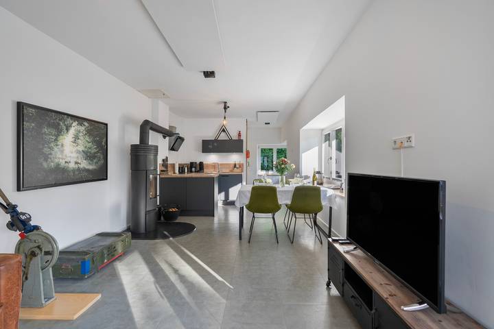 Ferienhaus 'Stellwerk Ringelstein' mit Terrasse, privater Sauna, Kaminofen & Wlan in Büren, Kreis Paderborn