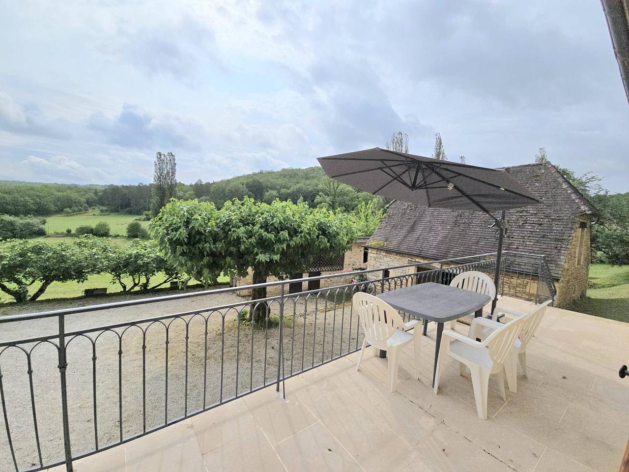 Casa de huéspedes para 4 personas con terraza in Aubas, Périgord Noir
