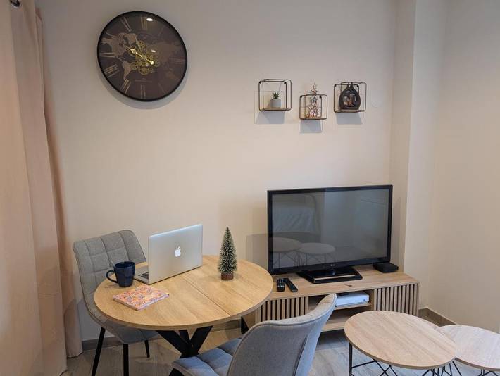 Gîte pour 2 personnes, avec terrasse à Pezens - 3