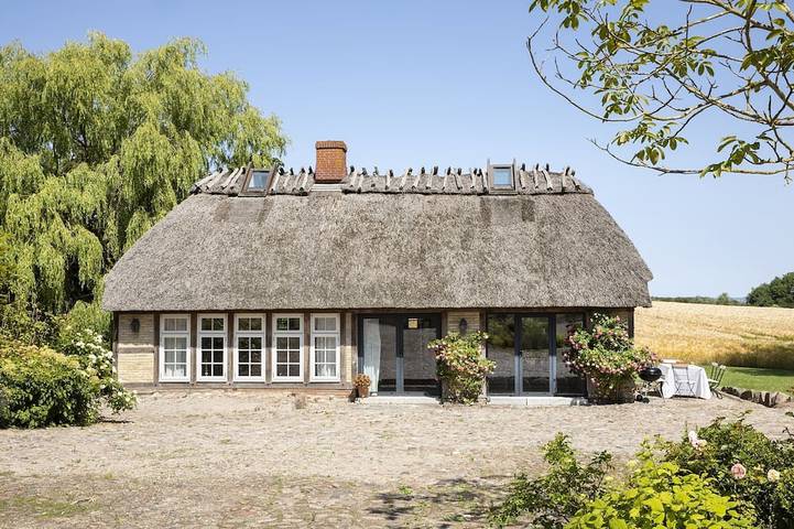 Ferienhaus für 4 Personen, mit Garten und Terrasse sowie Sauna in Pommerby