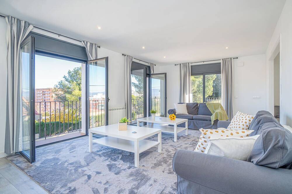 Jouvacations Villa domenec Rodil in Figueras, Alt Empordà