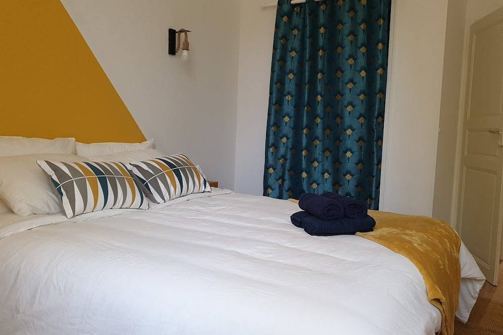 Entire apartment, Relaxing getaway in the heart of Pamiers in Pamiers, Ariège