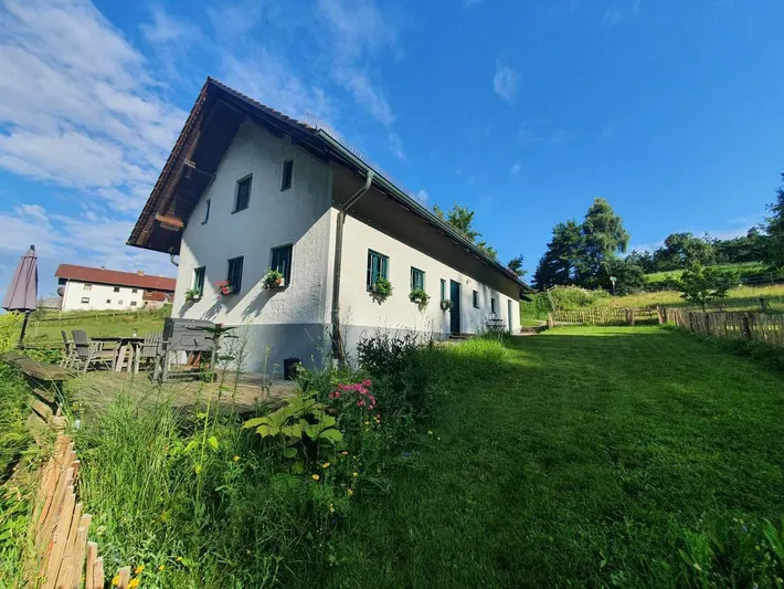 Apartamento de vacaciones para 7 personas, con jardín y vistas - 1