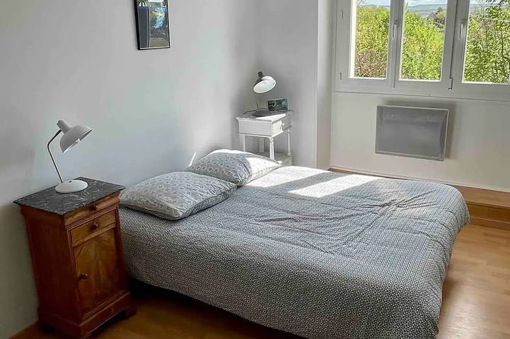 Location de vacances pour 9 personnes, avec jardin et terrasse à Saint-Père (Yonne) - 2