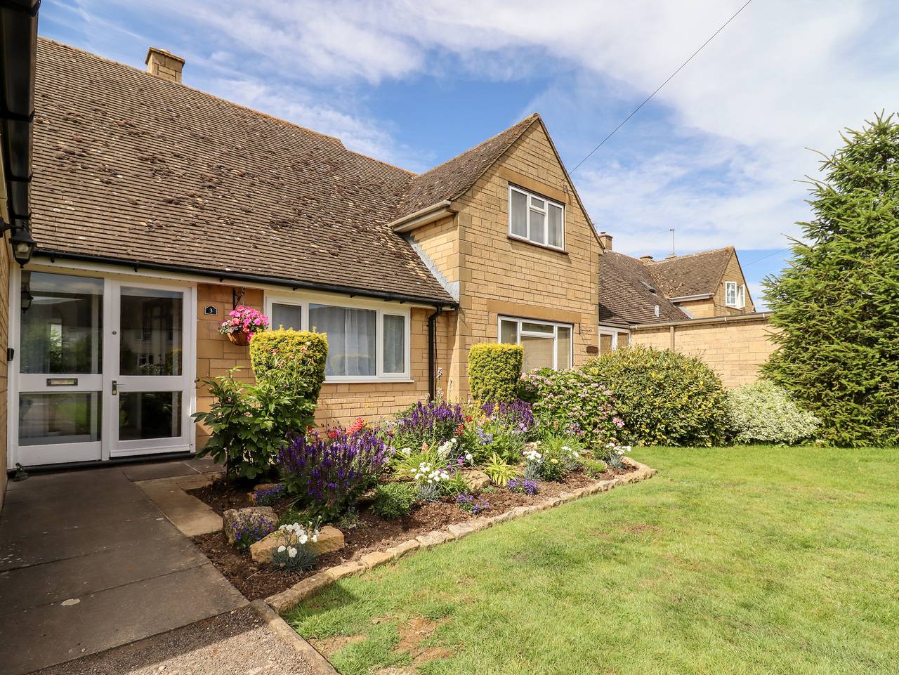 3 Granbrook Lane in Gloucestershire