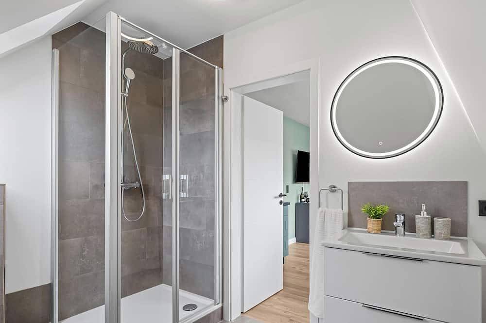Ganze Wohnung, Moderne frisch renovierte Ferienwohnung im Herzen von Hörnum auf Syltmoderne fri in Hörnum, Sylt