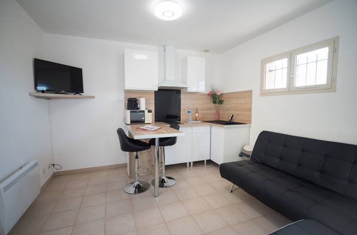 Gîte pour 2 personnes, avec piscine à Le Crès - 4