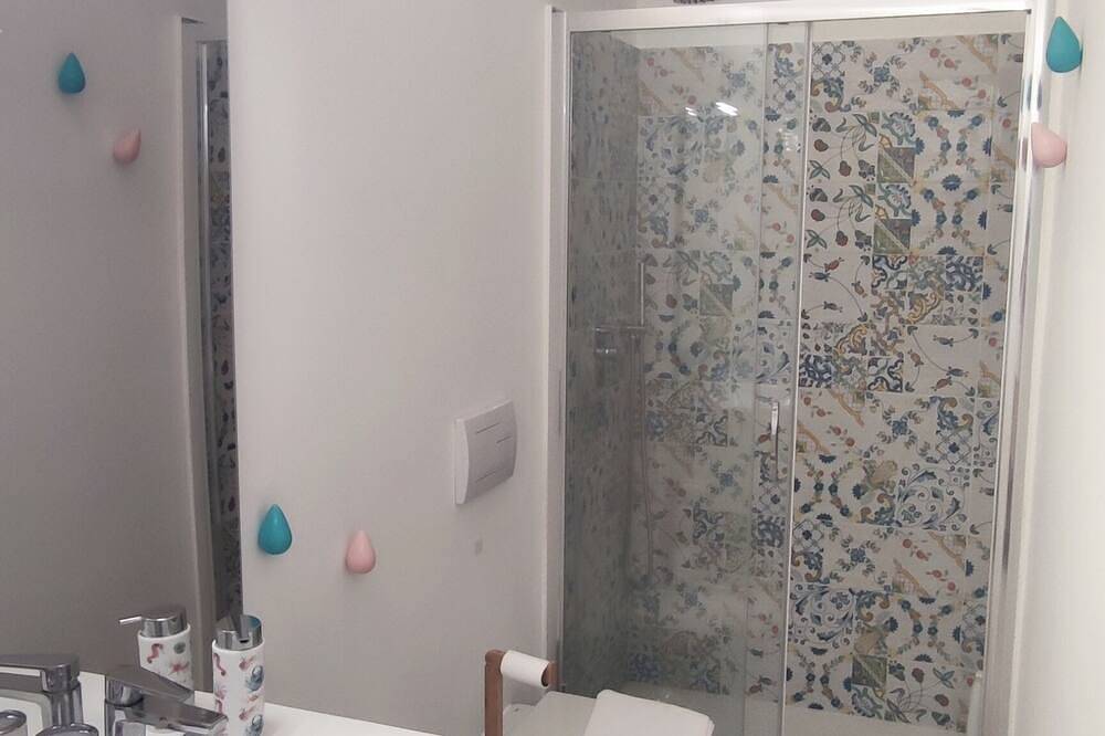 Entire apartment, Donna Beatrice Ammare beach house in Scicli, Ragusa Province