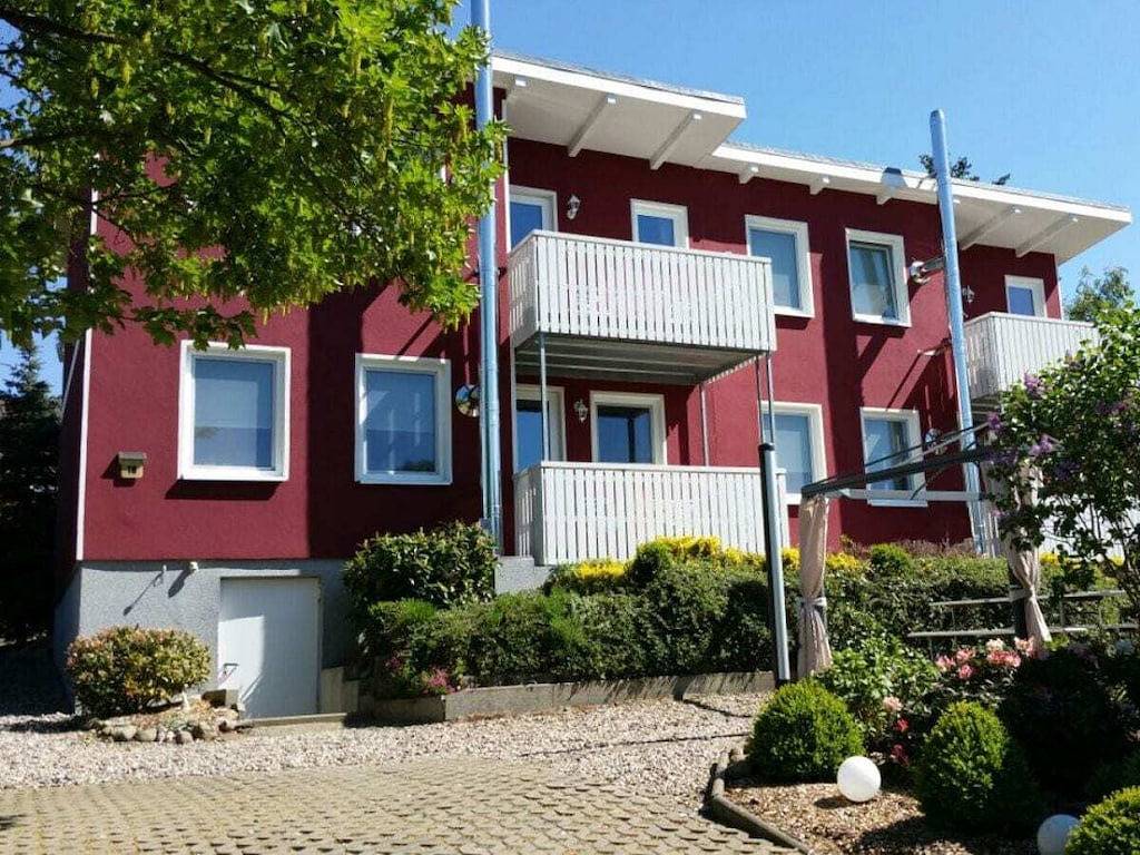 2 Og links in der Ferienanlage "Pontus" in Zislow, Plauer See