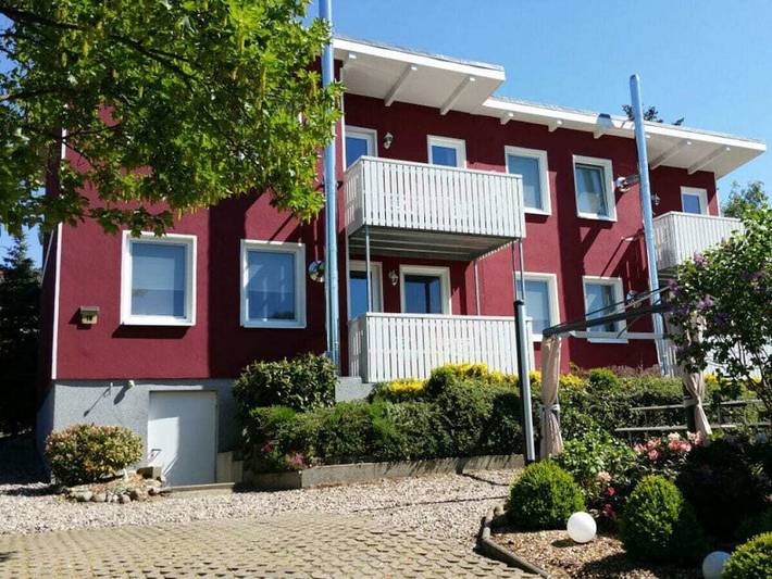 Ferienhaus für 2 Personen, mit Seeblick und Garten sowie Terrasse in Zislow - 2