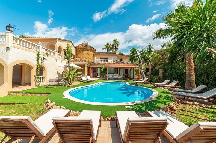 Finca for 12 people, with terrace in Son Ametler