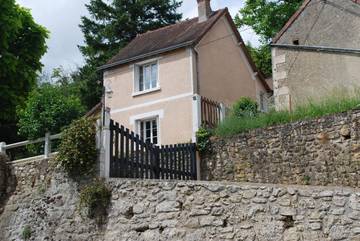 Gîte pour 4 personnes, avec jardin à Civray-de-Touraine