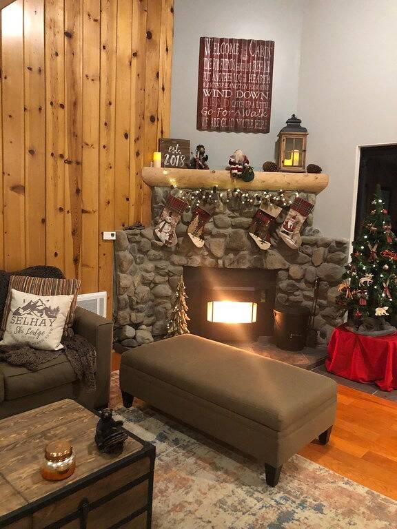 Vacation apartment for 10 people, with balcony and hot tub as well as pool in Mammoth Mountain