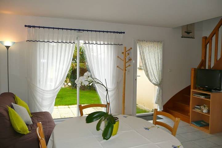 La Maison Des Iles 3*** Spa Privatif, Détente avec ambiance zen, 5 mn Plage ! in Baden (France), Côte des Mégalithes