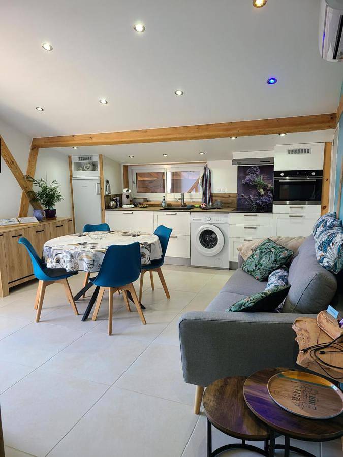 Gîte pour 3 personnes, avec vue et jardin à Mirepoix