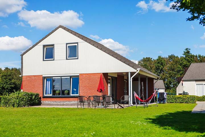 Ferienpark für 10 Personen, mit Balkon/Terrasse und Terrasse in Gelderland - 2