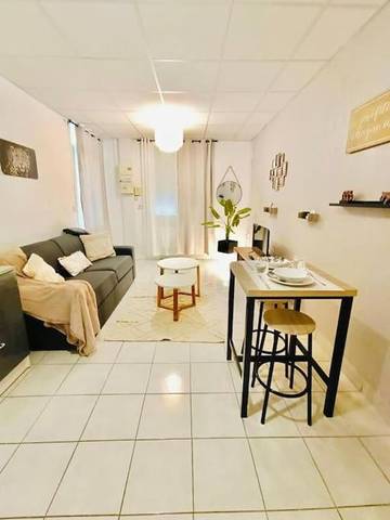 Gîte pour 4 personnes, animaux acceptés à Chanas