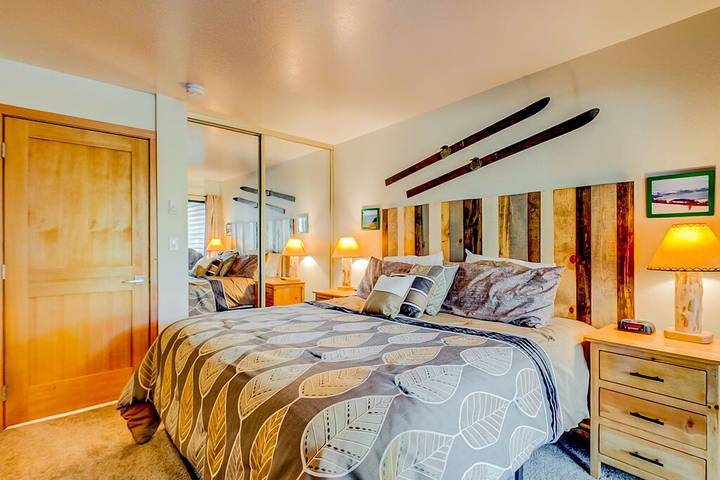 Gîte pour 4 personnes, avec jacuzzi et piscine ainsi que jardin et sauna à South Lake Tahoe - 2