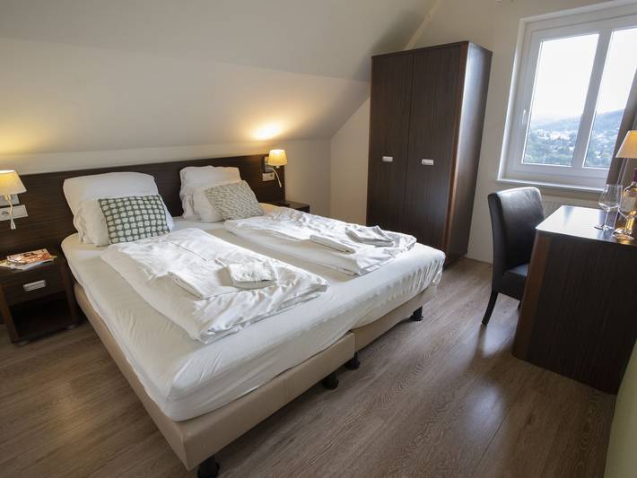 Spa-Retreat in den Eifelhügeln in Heimbach, Rureifel (Nordrhein-westfalen)