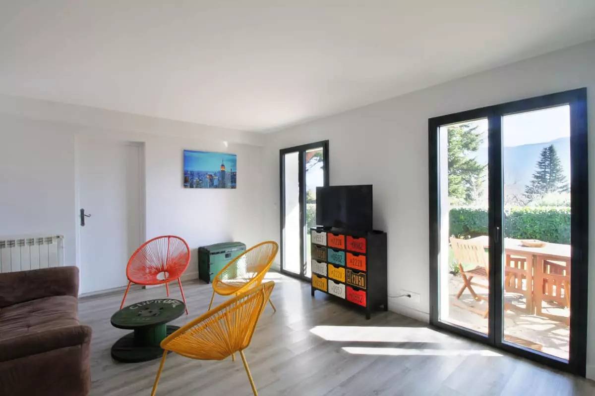 Ganze Wohnung, Appartements für 4 Personen in Le Bourget-du-Lac, Chambéry und Umgebung