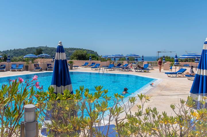 Appartement de vacances pour 4 personnes, avec Terrasse et Piscine