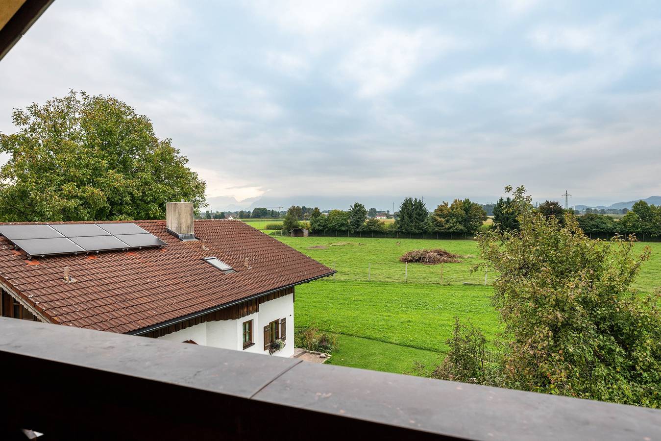 Ganze Wohnung, Ferienwohnung 'Wohnung Staufenblick' mit Bergblick, Balkon und Wlan in Freilassing, Rupertiwinkel