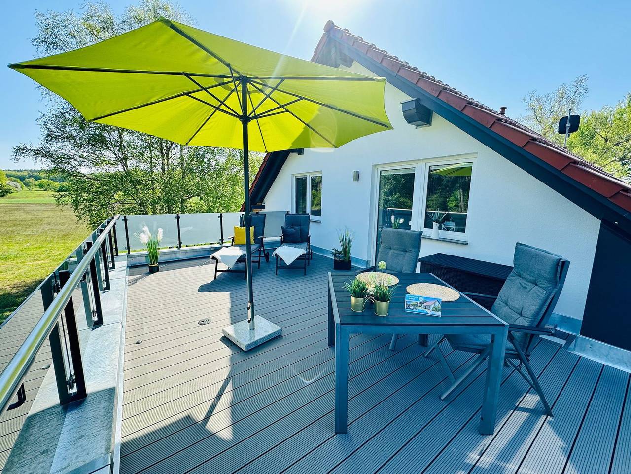 Ganze Ferienwohnung, **** Look & Book - Ferienwohnungen Mund - Adults only - - Apartment 2 mit Balkon in Gothen, Heringsdorf