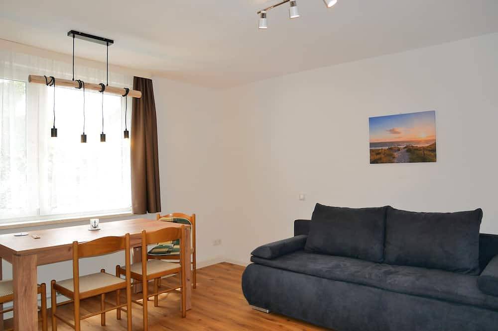 Ganze Wohnung, Ferienhaus Schwarz in Strandnähe in Stubbenfelde, Loddin