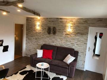 Gîte pour 2 personnes, avec vue et jardin à Veysonnaz