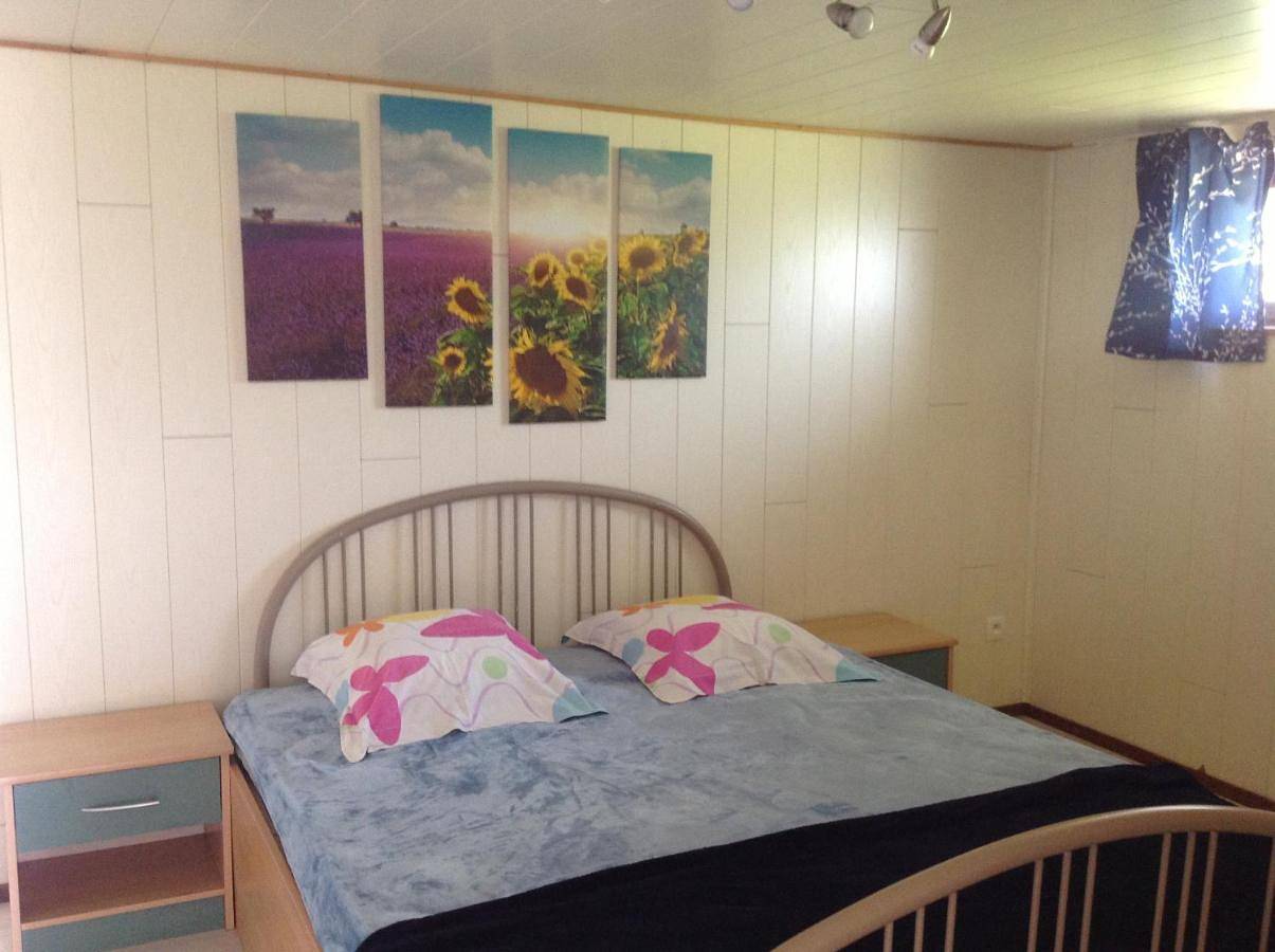 Ganze Wohnung, One-Bedroom Apartment in Sougné-Remouchamps, Aywaille