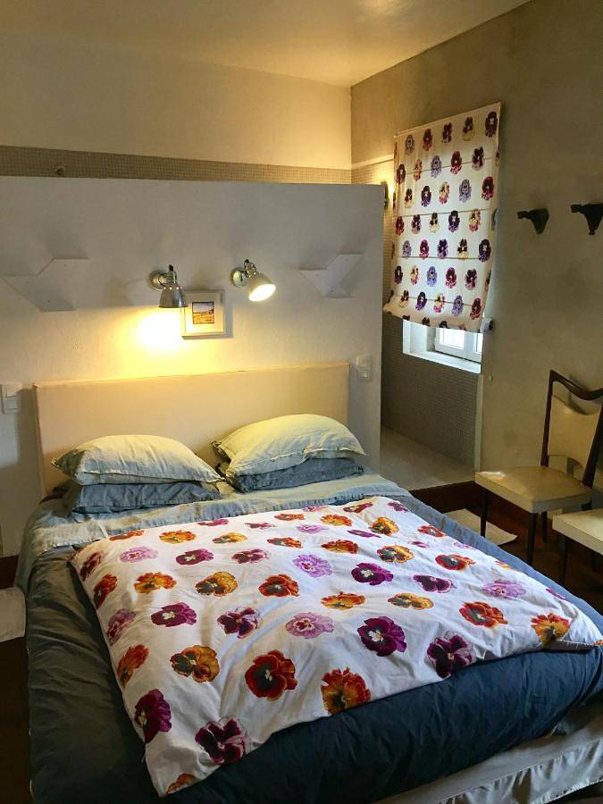 Location de vacances pour 11 personnes, avec vue ainsi que terrasse et piscine à Saint-Lager-Bressac - 2