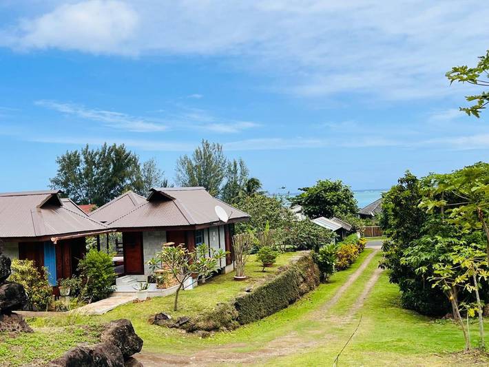 Villa pour 5 personnes, avec jacuzzi ainsi que piscine et jardin dans Mo'orea - 2