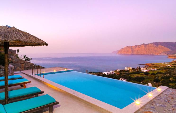 Ferienhaus für 4 Personen, mit Terrasse und Garten sowie Pool in Sitia Gemeinde
