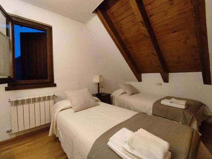Gîte pour 7 personnes, avec Balcon/Terrasse dans Betren