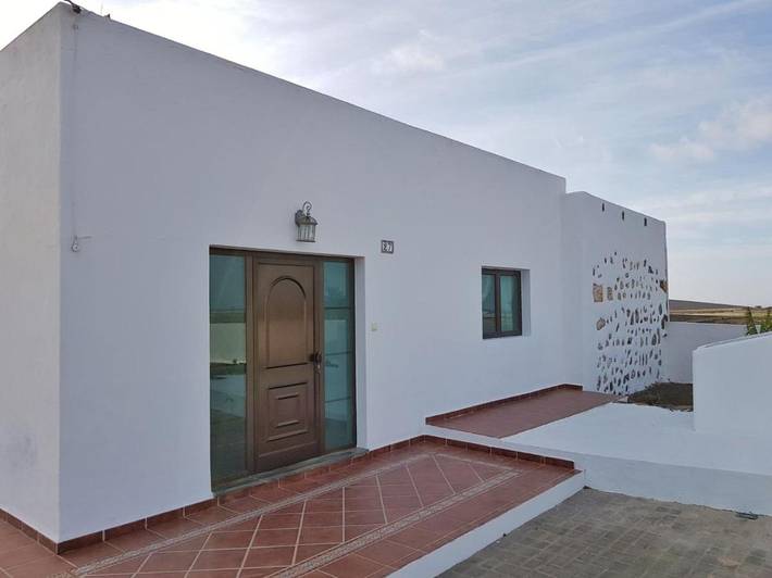 Casa rural para 7 personas, con Jacuzzi y Terraza además de Jardín y Vistas en Soo - 2