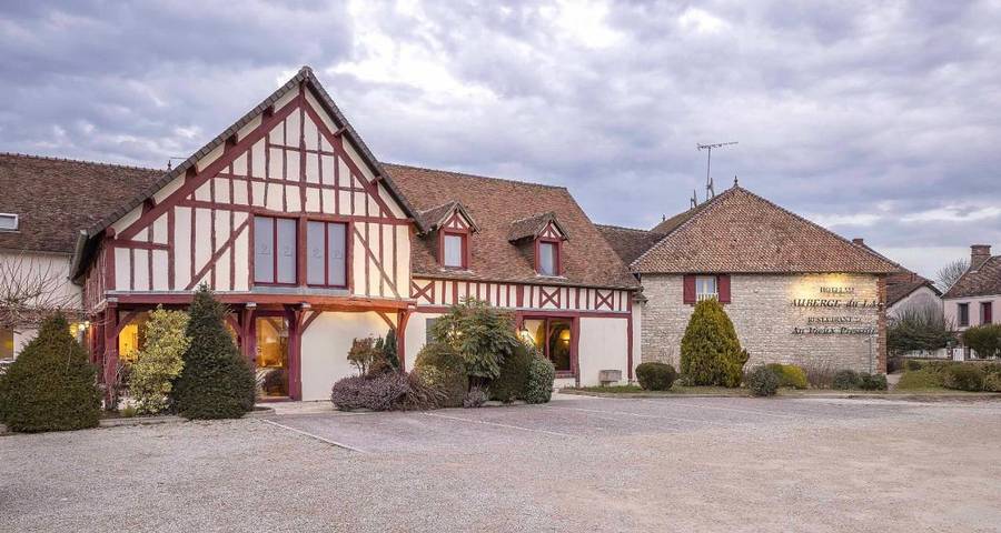 Hôtel pour 2 personnes, avec jardin et piscine ainsi que sauna et jacuzzi à Mesnil-Saint-Père