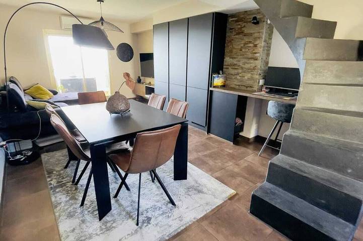 Appartement de vacances pour 4 personnes, avec piscine et balcon