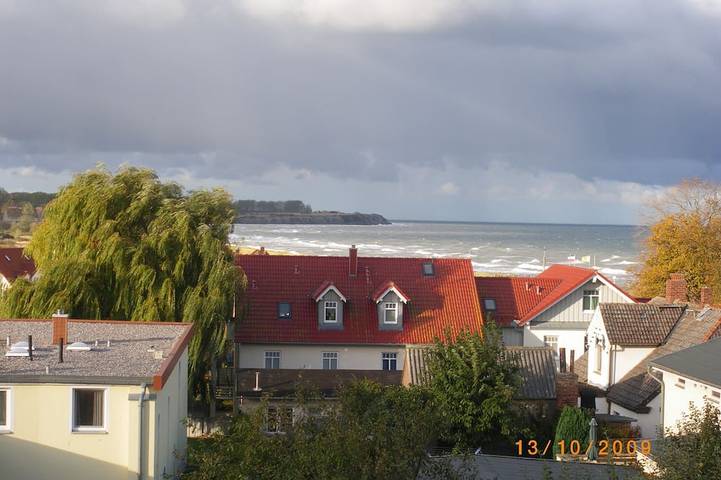 Ferienhaus für 6 Personen, mit Sauna und Balkon sowie Pool
