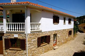 Location de vacances pour 10 personnes, avec balcon, animaux acceptés dans Capinha