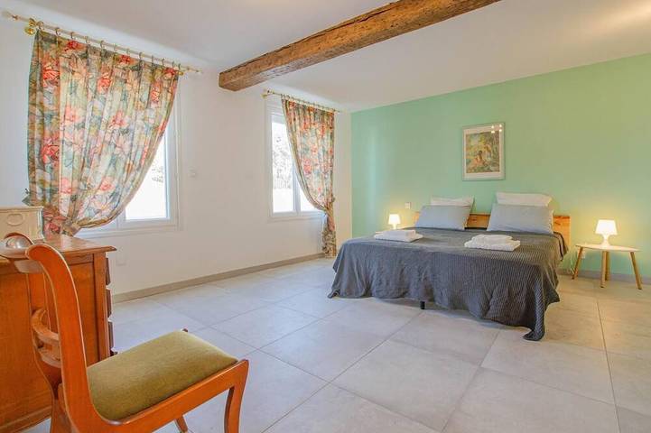 Location de vacances pour 14 personnes, avec jardin dans Lac d'Amance - 2