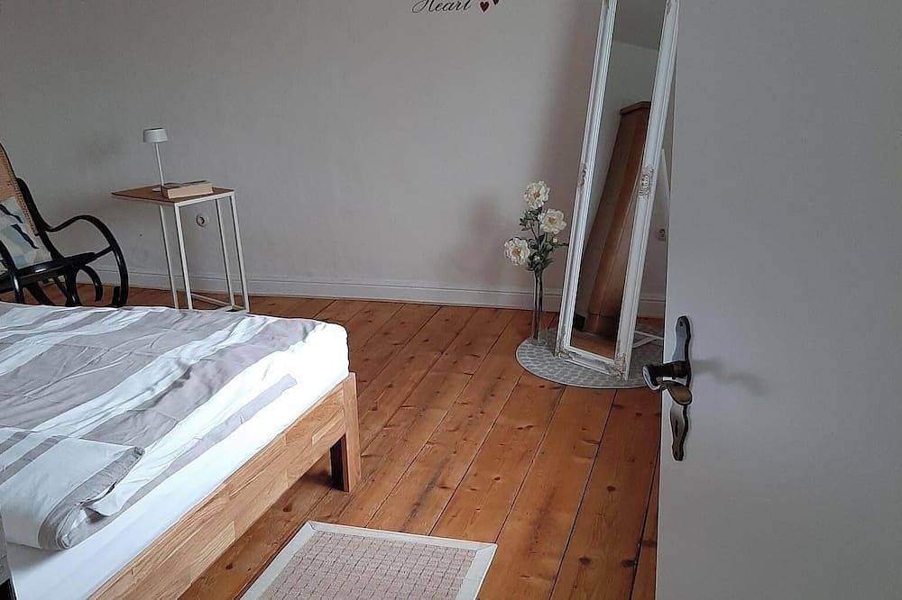 Ganze Wohnung, Ferienwohnung  Am Erle in Gladenbach, Naturpark Lahn-Dill-Bergland