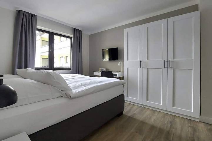 Ganze Wohnung, Superior Ferienwohnung direkter Seeblick in Malente, Ostholstein
