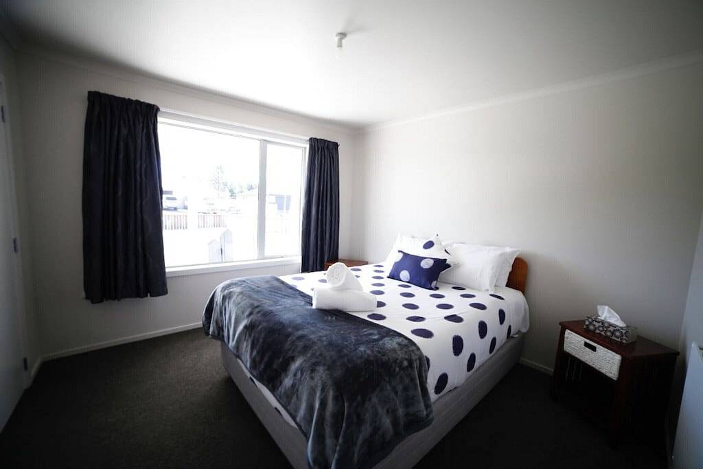 Relaxing Retreat on Rhoboro, Twizel Free Wifi in Twizel, Mackenzie District