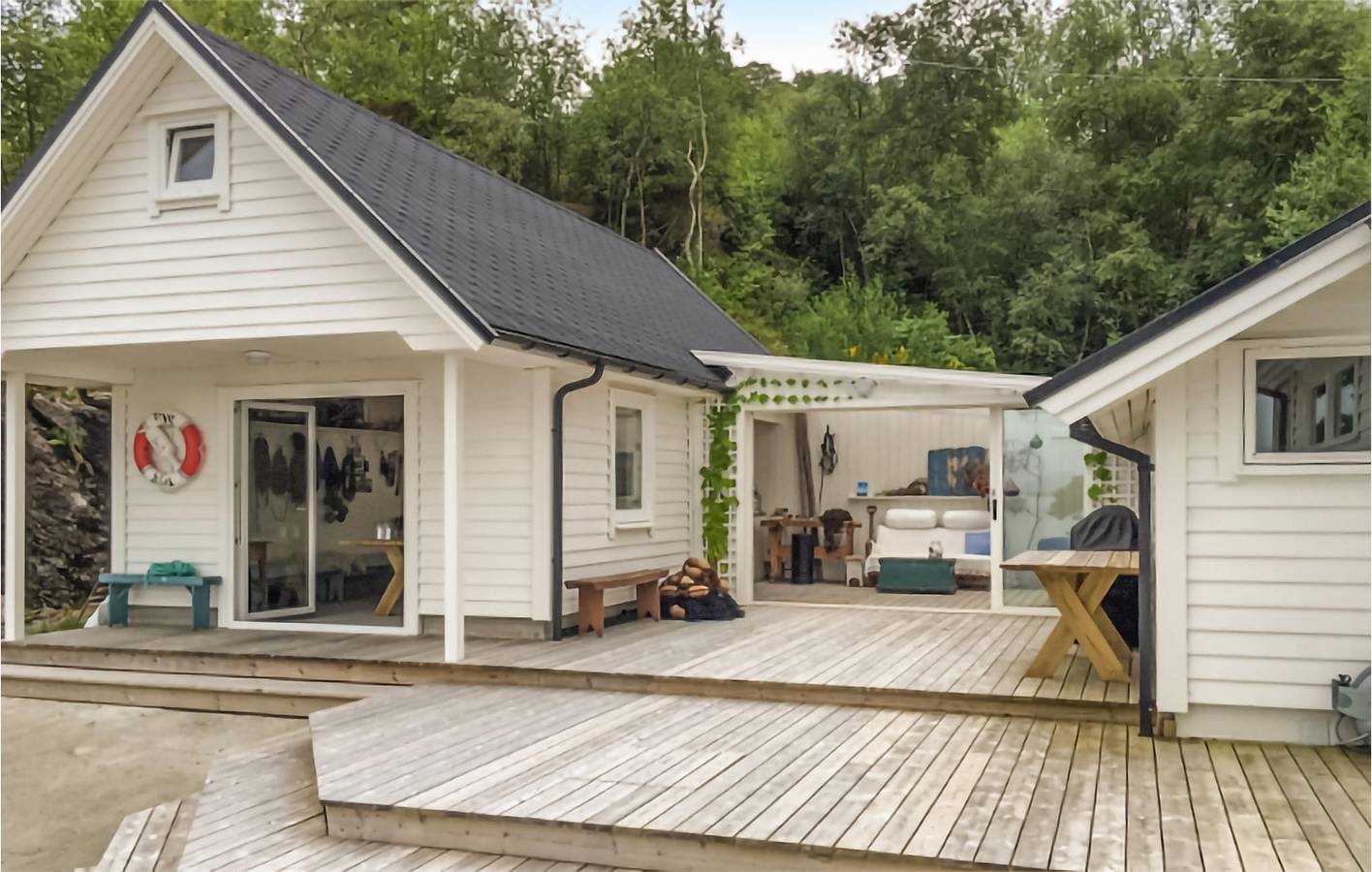Ferienhaus für 8 Personen mit Garten in Flora