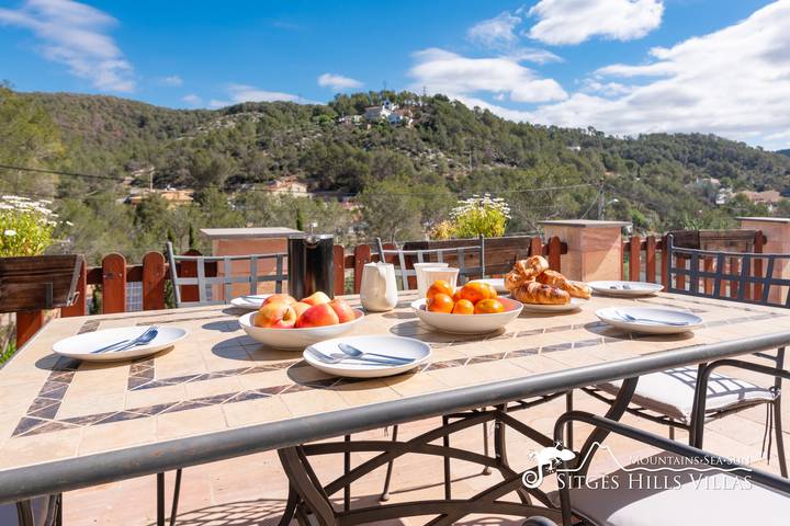 Chalet para 9 personas, con balcón y jardín, Familias con niños en Garraf - 4